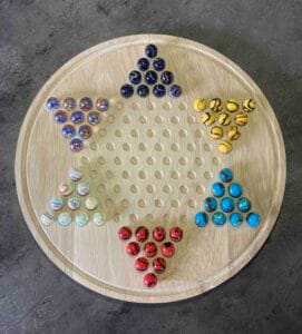 jeu des Dames Chinoises en chêne création Woody Woods Design entreprise individuelle française de création de jeux en bois (Gard) jeu en vente sur le site : www.woody-woods-design.fr