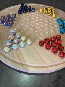 jeu des Dames Chinoises en chêne création Woody Woods Design entreprise individuelle française de création de jeux en bois (Gard) jeu en vente sur le site : www.woody-woods-design.fr